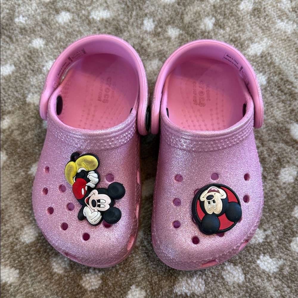 CROCS Kids Pink Glitter Clogs with Mickey Mouse Charms